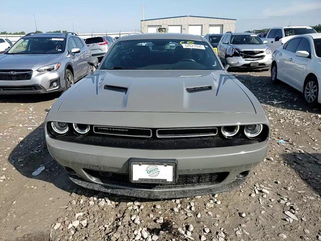 2018 Dodge Challenger Sxt VIN: 2C3CDZAG1JH237406 Lot: 64627694