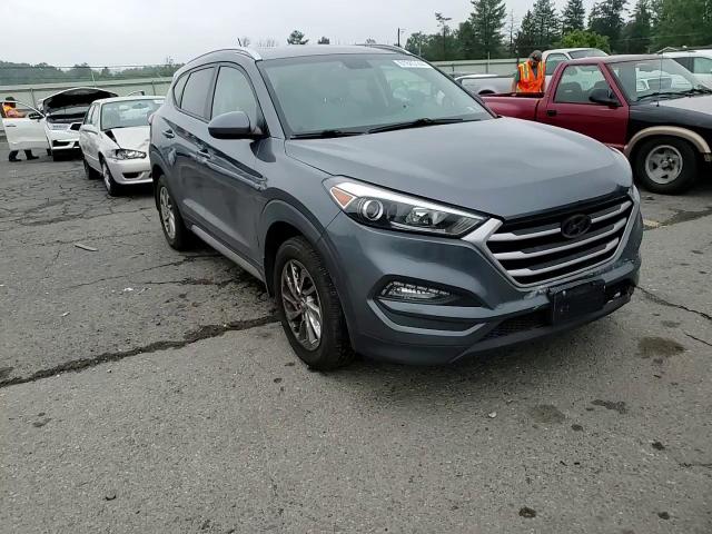 2017 Hyundai Tucson Limited VIN: KM8J3CA45HU288791 Lot: 61845144