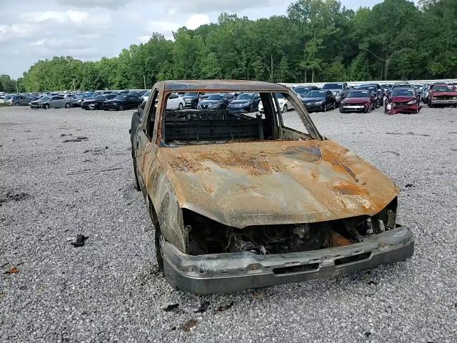 2004 Chevrolet Silverado C1500 VIN: 1GCEC14V84Z266134 Lot: 64509684