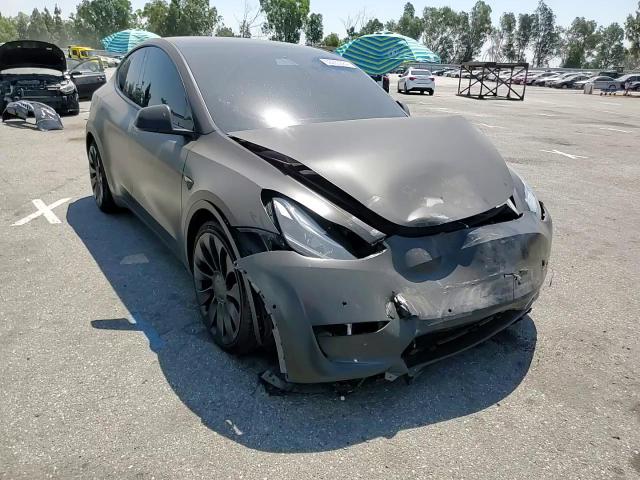 2022 Tesla Model Y VIN: 7SAYGDEF7NF446046 Lot: 62260884