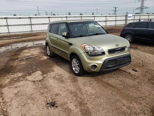 2012 Kia Soul + VIN: KNDJT2A6XC7471157 Lot: 62405234