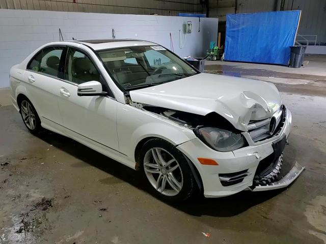 2012 Mercedes-Benz C 300 4Matic VIN: WDDGF8BB7CR209140 Lot: 65127444