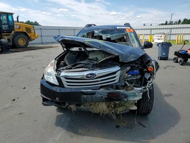 2012 Subaru Outback - Image 10