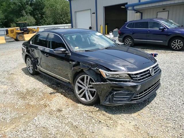 2017 Volkswagen Passat - Image 10