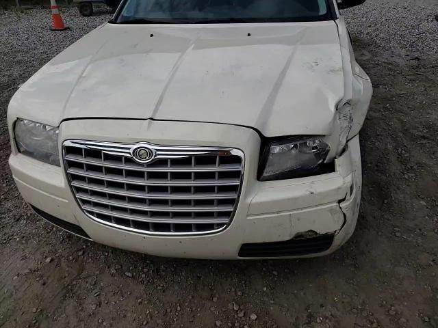 2008 Chrysler 300 Lx VIN: 2C3KA43RX8H320851 Lot: 64441224