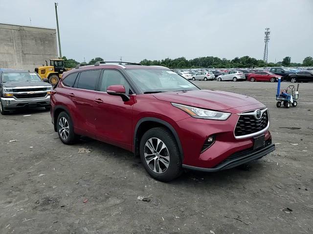 2020 Toyota Highlander Xle VIN: 5TDGZRBHXLS516377 Lot: 63521464