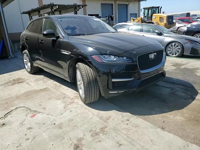 2017 Jaguar F-Pace R - Sport VIN: SADCL2BV8HA497382 Lot: 64019424