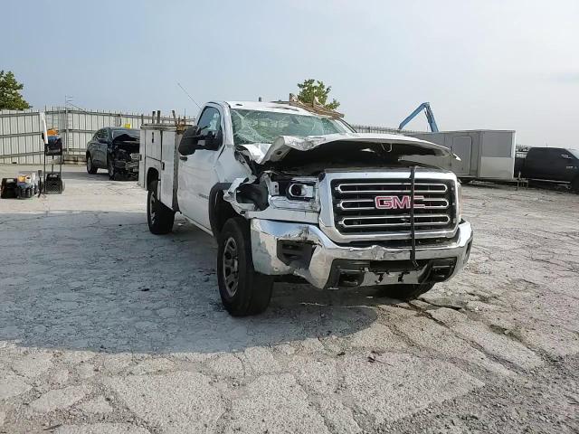 2015 GMC Sierra K2500 Heavy Duty VIN: 1GD02XEG3FZ118617 Lot: 64420444