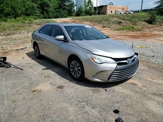 2016 Toyota Camry Le VIN: 4T1BF1FK8GU223620 Lot: 64745064