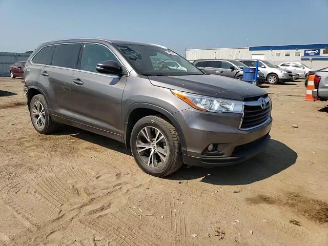 2016 Toyota Highlander Xle VIN: 5TDJKRFH1GS500403 Lot: 65016684