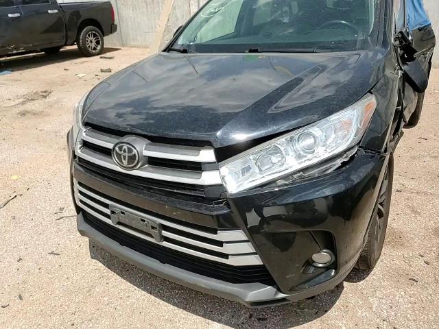 2017 Toyota Highlander Se VIN: 5TDJZRFH3HS390242 Lot: 62895384