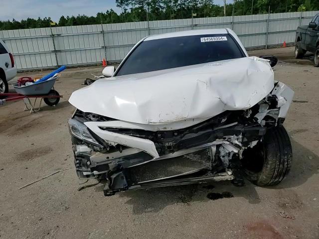 2018 Toyota Camry L VIN: 4T1B11HK8JU620716 Lot: 64569354