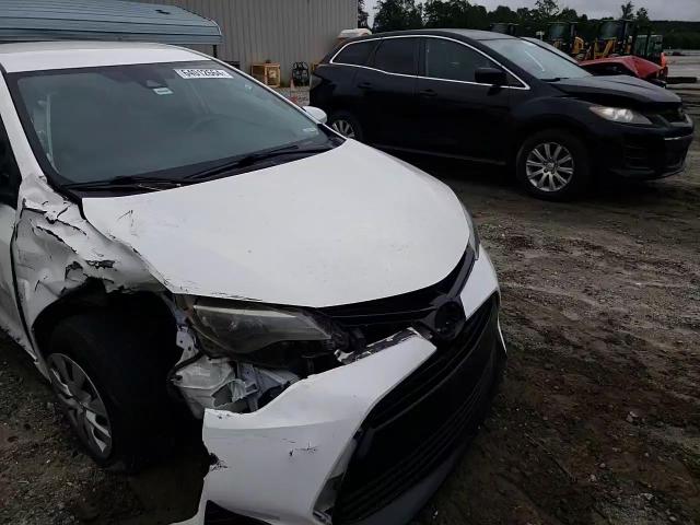 2019 Toyota Corolla L VIN: 2T1BURHE5KC204982 Lot: 64012664