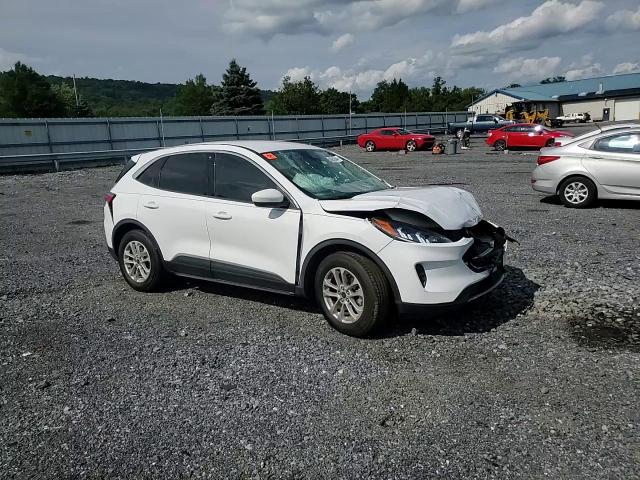 2020 Ford Escape Se VIN: 1FMCU0G64LUC65296 Lot: 63881544