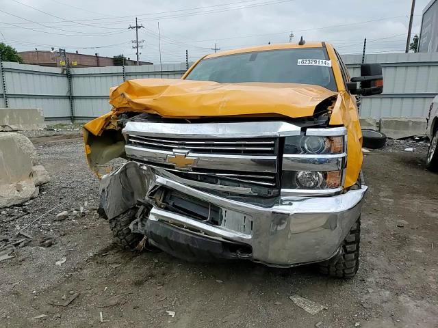 2015 Chevrolet Silverado - Image 11