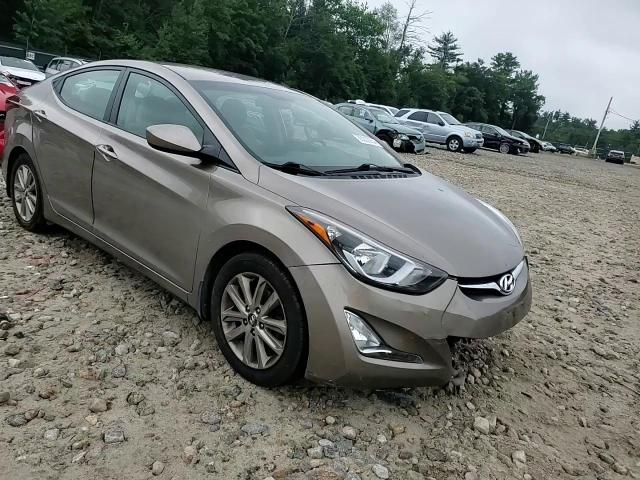 2014 Hyundai Elantra - Image 10