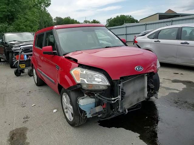 2010 Kia Soul + VIN: KNDJT2A28A7161339 Lot: 64002374