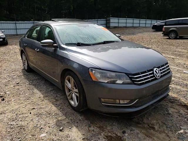 1VWCN7A34DC151537 2013 Volkswagen Passat Sel