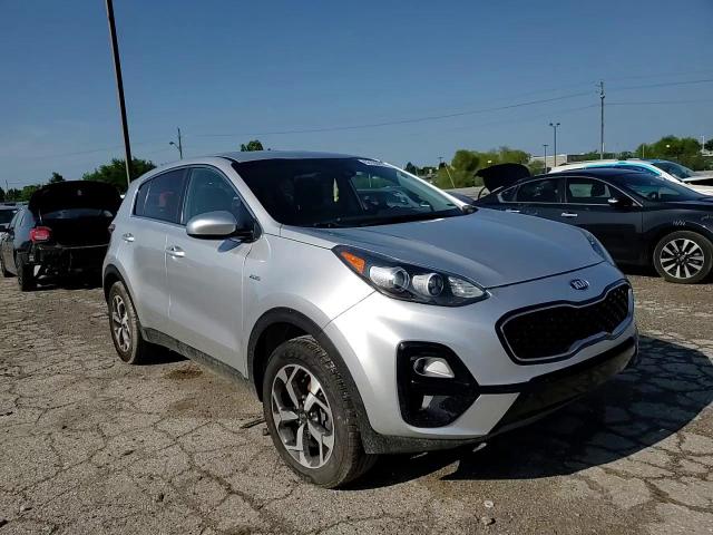 2020 Kia Sportage Lx VIN: KNDPMCAC9L7677671 Lot: 63136814