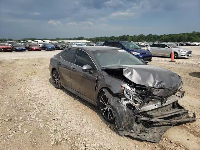 4T1B11HK3JU667541 2018 Toyota Camry L