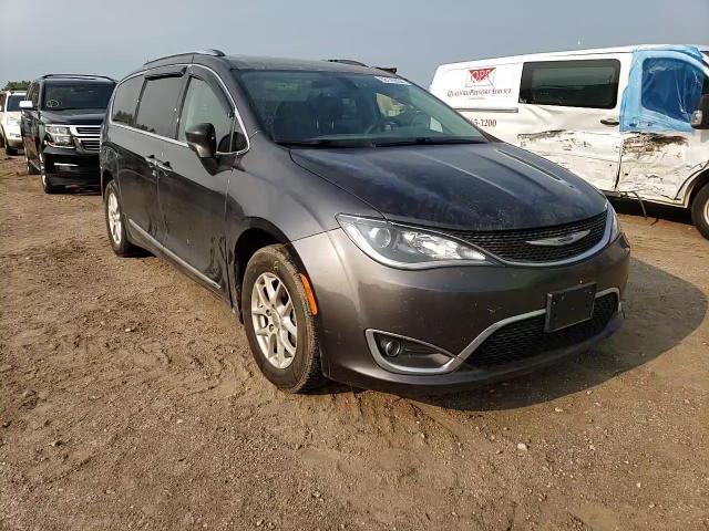 2020 Chrysler Pacifica Touring L VIN: 2C4RC1BGXLR274525 Lot: 63175554