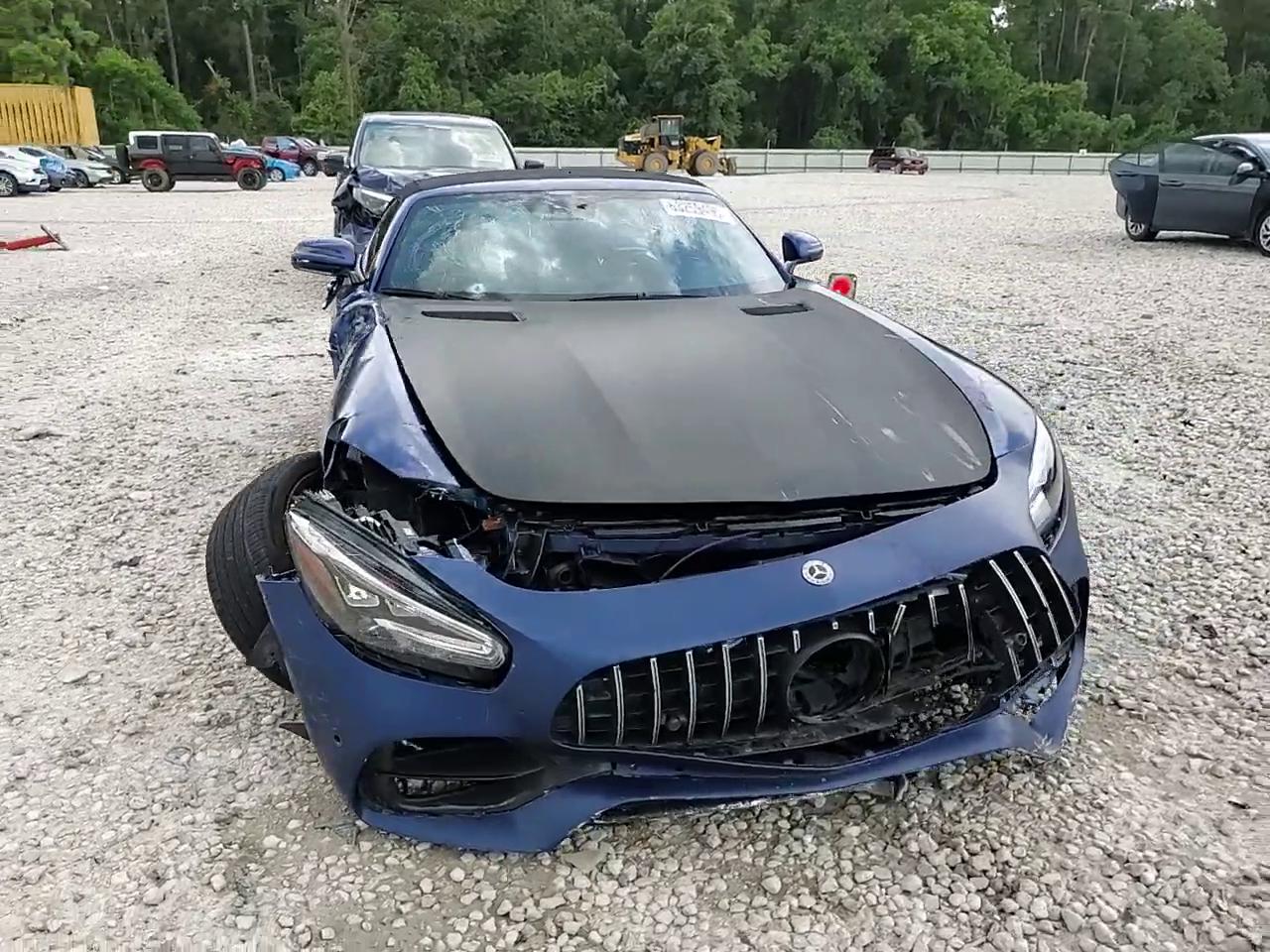 Фото: W1KYK8CA5MA041651