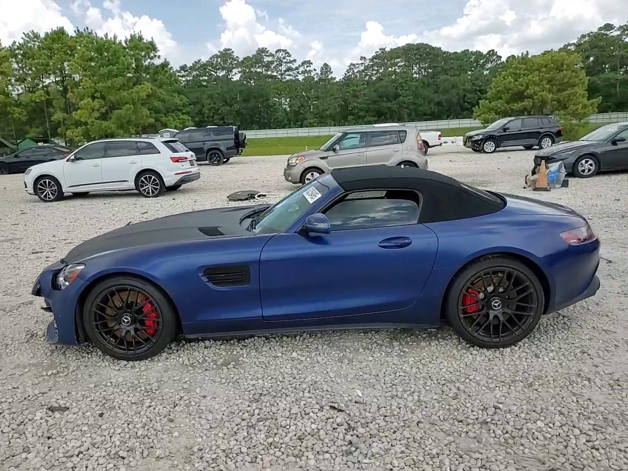 Фото: W1KYK8CA5MA041651