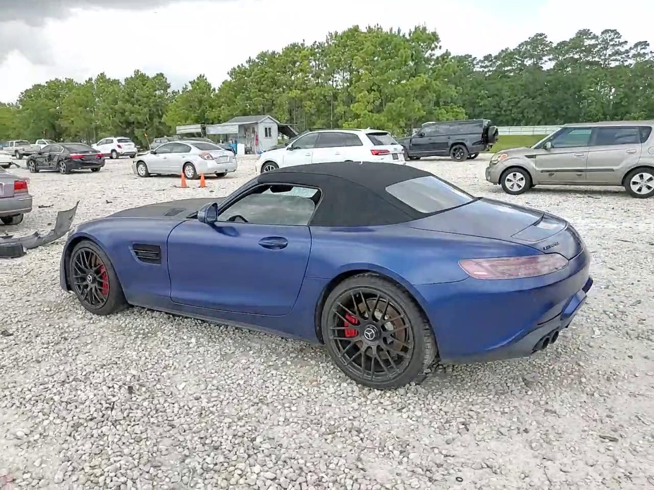 Фото: W1KYK8CA5MA041651