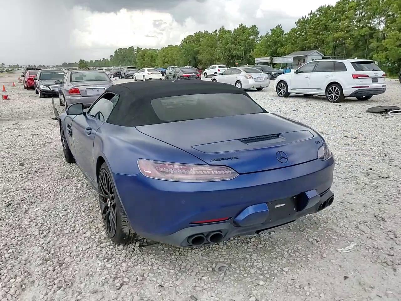 Фото: W1KYK8CA5MA041651