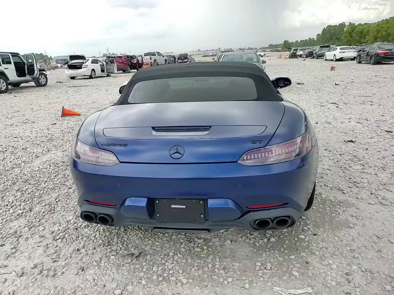 Фото: W1KYK8CA5MA041651