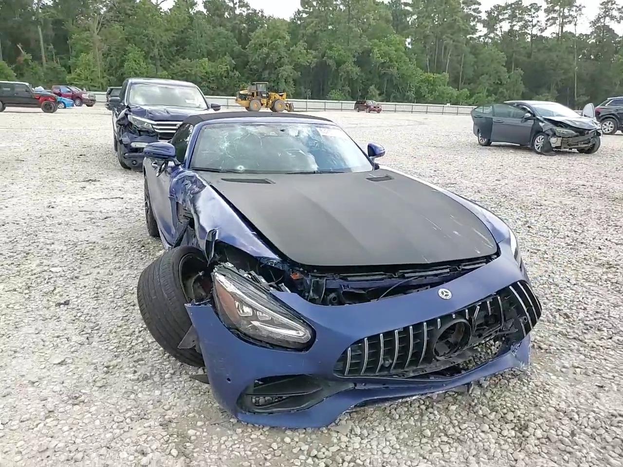 Фото: W1KYK8CA5MA041651