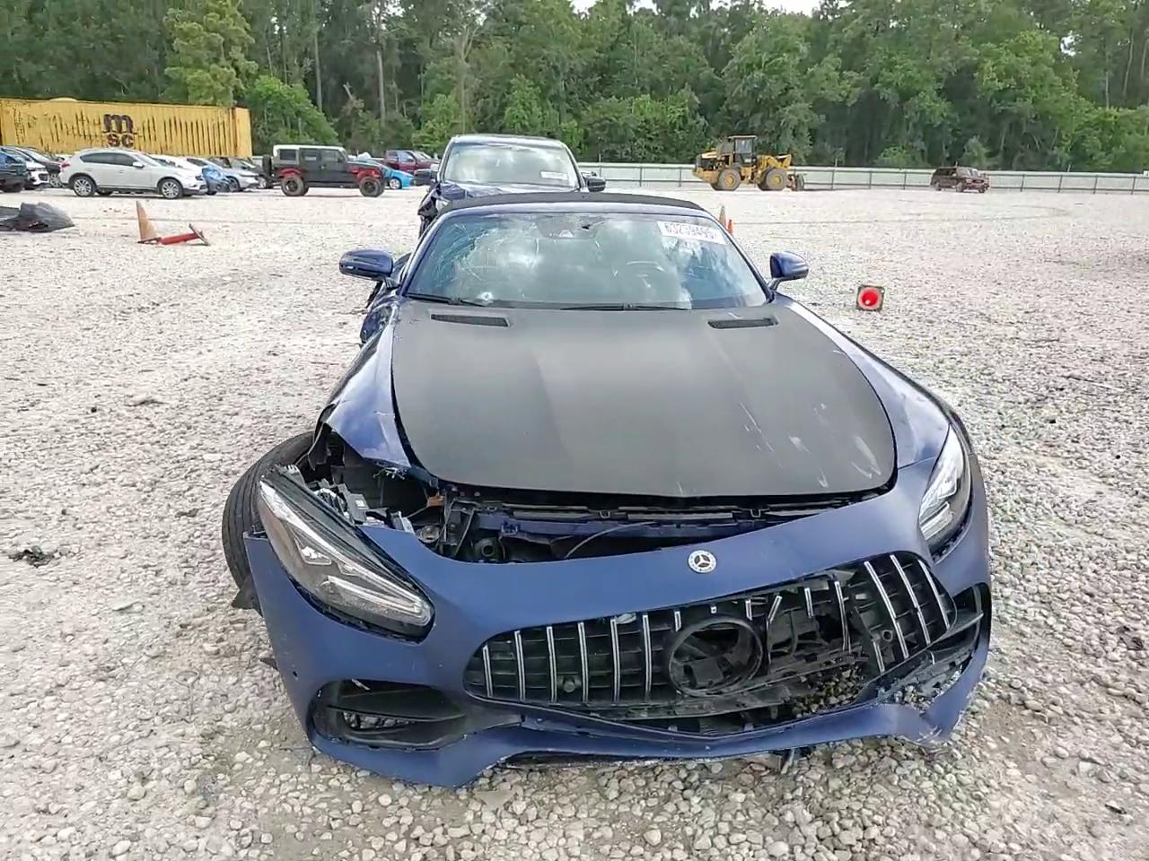 Фото: W1KYK8CA5MA041651