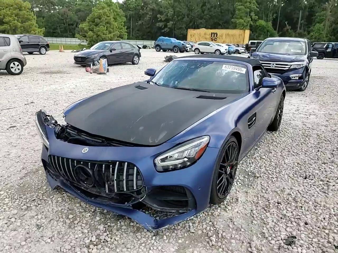 Фото: W1KYK8CA5MA041651