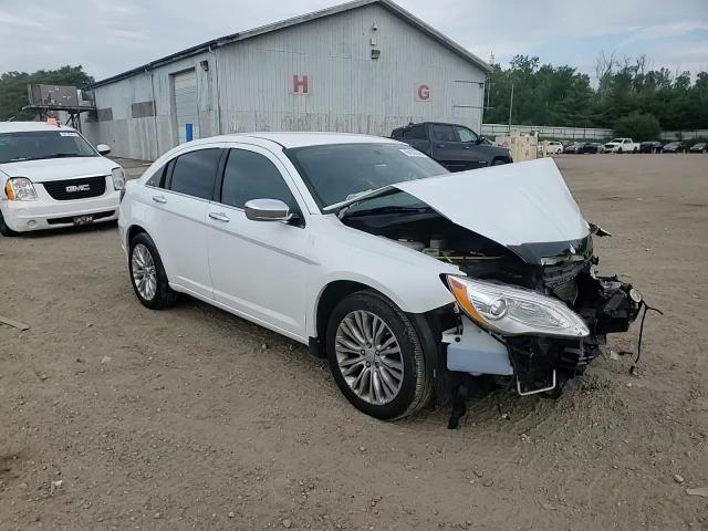 2012 Chrysler 200 Limited VIN: 1C3CCBCB6CN108812 Lot: 64309245
