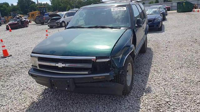 1997 Chevrolet Blazer VIN: 1GNCS13W9V2235805 Lot: 62324475