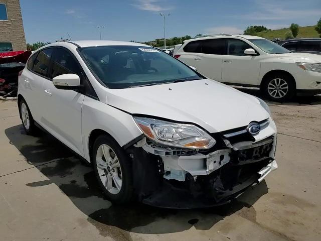 2014 Ford Focus Se VIN: 1FADP3K25EL390845 Lot: 62588275
