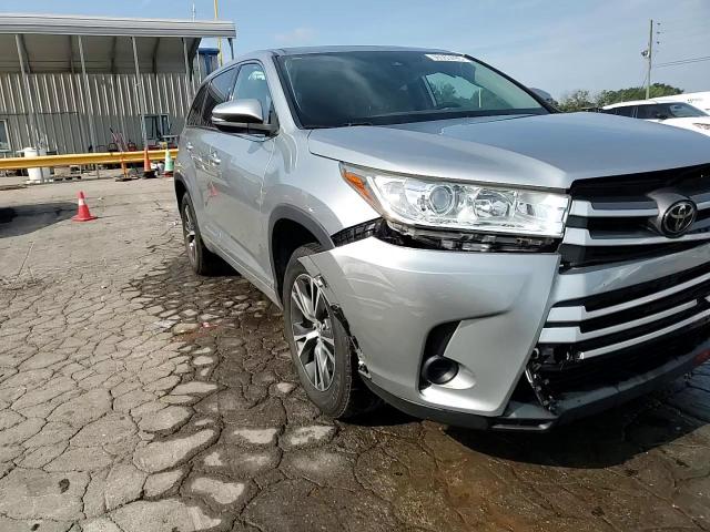 2018 Toyota Highlander Le VIN: 5TDZARFH5JS041051 Lot: 66553495