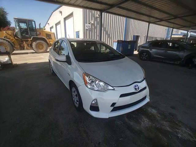 2014 Toyota Prius C VIN: JTDKDTB30E1567235 Lot: 65093525
