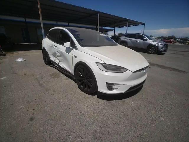 2020 Tesla Model X VIN: 5YJXCDE46LF270977 Lot: 65163775