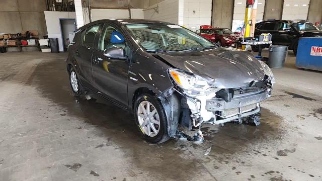 2016 Toyota Prius C VIN: JTDKDTB34G1135542 Lot: 66515215