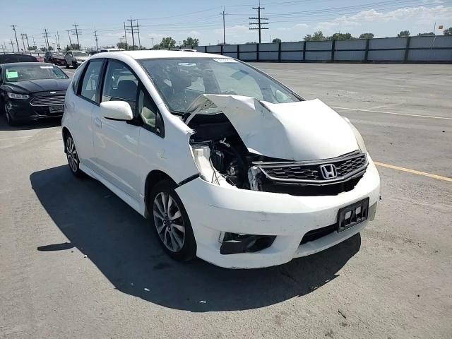 2013 Honda Fit Sport VIN: JHMGE8H5XDC049840 Lot: 64038215