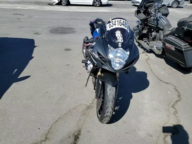 2015 Suzuki Gsx-R750 VIN: JS1GR7MA9F2100931 Lot: 63416485