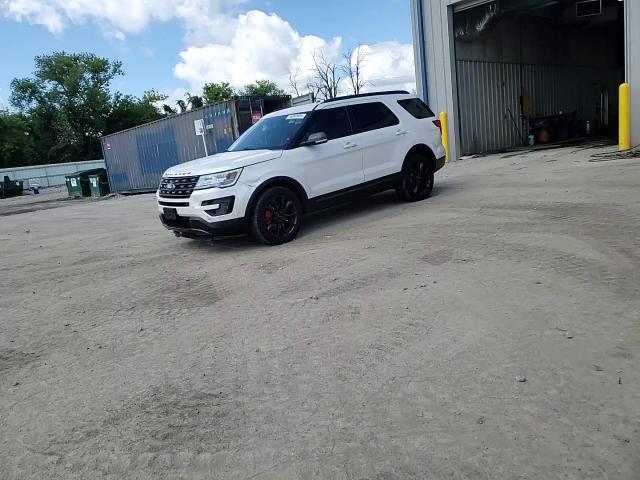 2017 Ford Explorer Xlt VIN: 1FM5K8D85HGC45728 Lot: 65082685