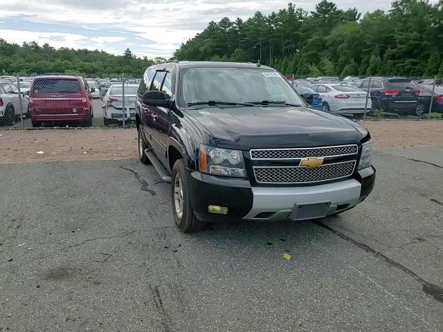 2014 Chevrolet Suburban K1500 Lt VIN: 1GNSKJE71ER210650 Lot: 64726305