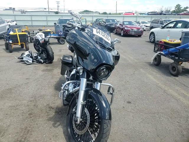2014 Harley-Davidson Flhxs Street Glide Special VIN: 1HD1KRM16EB695407 Lot: 64152355