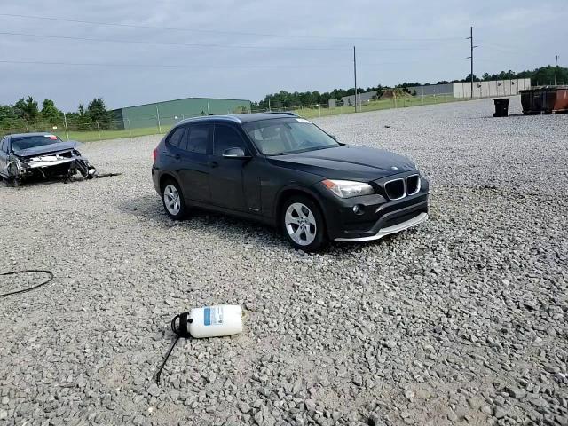 2015 BMW X1 Sdrive28I VIN: WBAVM1C57FVZ94064 Lot: 62999555