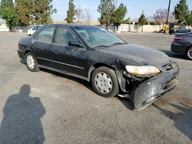 1998 Honda Accord Lx VIN: 1HGCG5645WA150187 Lot: 65511215