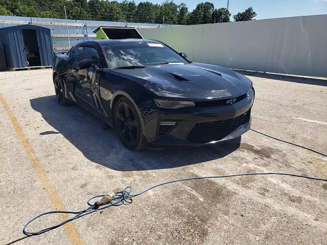 2018 Chevrolet Camaro Ss VIN: 1G1FF1R77J0170672 Lot: 64090125