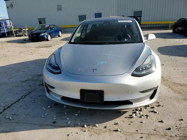 2018 Tesla Model 3 VIN: 5YJ3E1EA5JF060722 Lot: 63523245