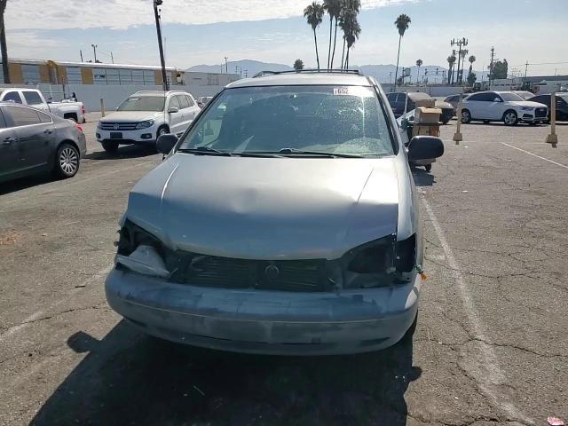 2000 Toyota Sienna Le VIN: 4T3ZF13C6YU216055 Lot: 65271555